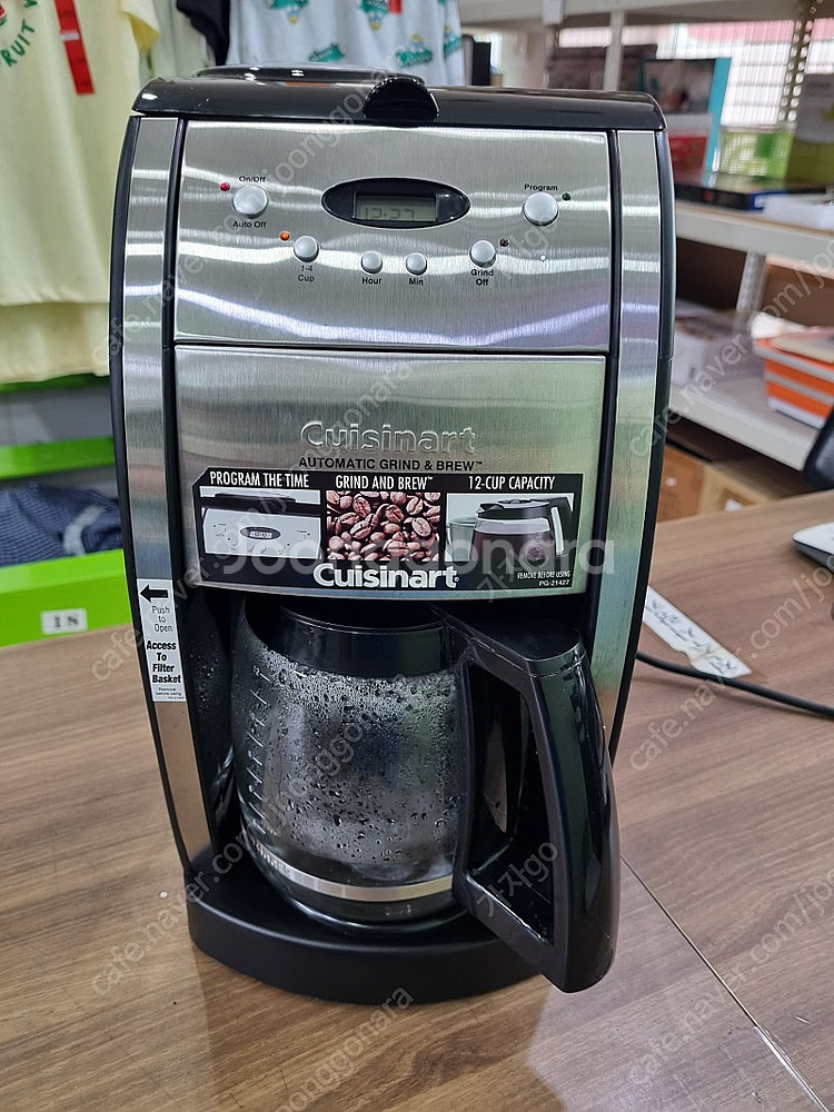 쿠진아트 커피메이커 DGB-550BK 그라인더.상태깨끗...--0
