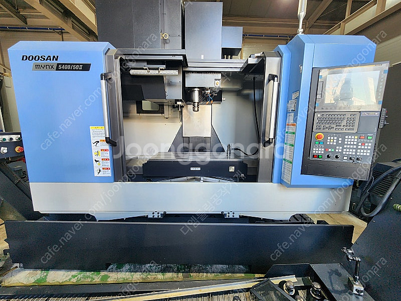 2022년식 Mynx5400 6K BT50 저렴하게 판...--0