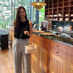 르뮈 쉬폰 홀터넥 새상품
