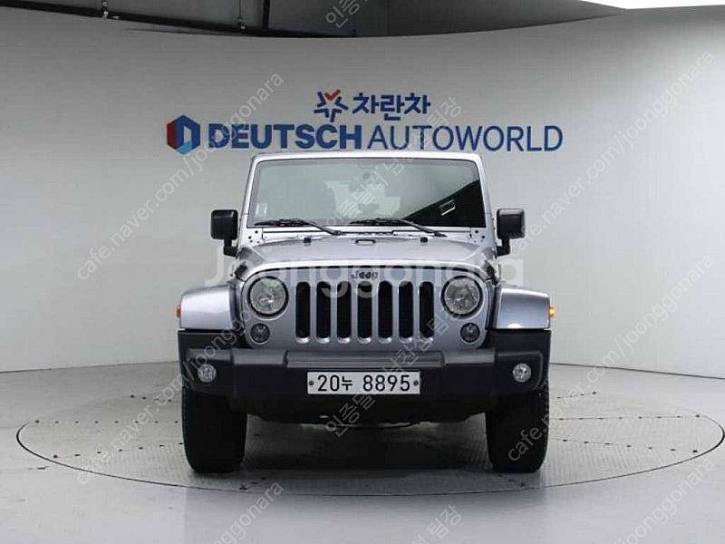 지프 랭글러 중고 JEEP 랭글러 회색 2015년식 2...--3