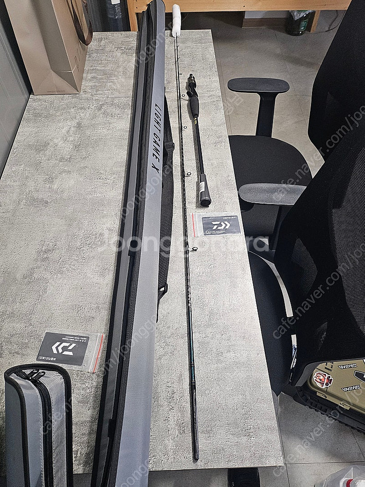 다이와 낚시대 팝니다--1