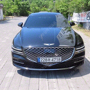 13,721 km 제네시스 G80 중고 제네시스 중고 2.5 가솔린 터보 2WD 중고차시세가격 검정색