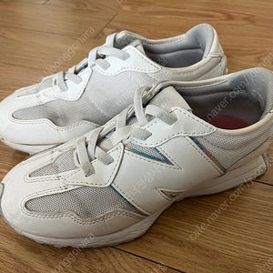 뉴발란스 키즈 327 220