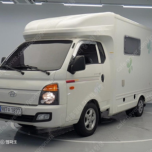 캠핑카 중고 포터2 흰색 2018년식 41,796km 기본형 수원중고차