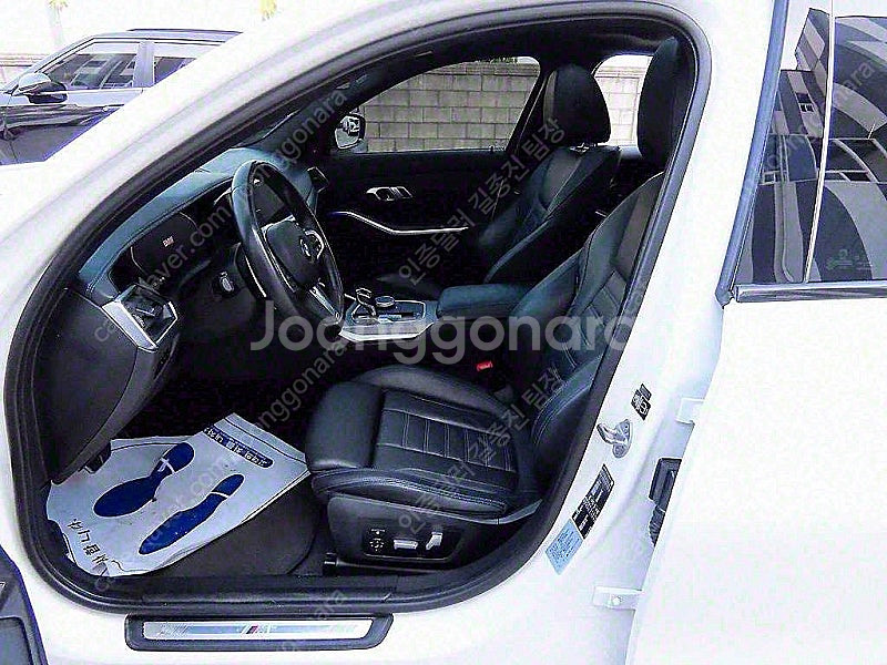 BMW 3시리즈 중고 BMW 중고 3시리즈 330i 흰...--5
