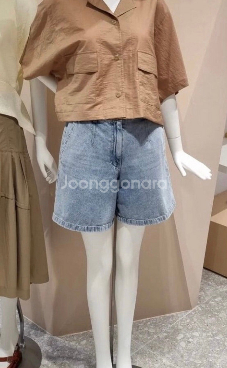 한섬 SJSJ 흑청 데님반바지 (구매가22만)--2