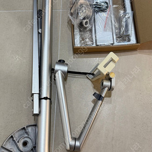 노트북거치대 스마트폰거치대 태블릿거치대