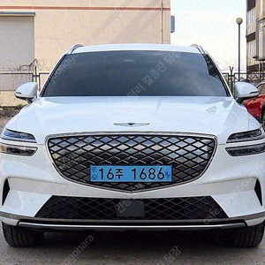 GV70 중고 GV70 일렉트리파이드 흰색 2022년식 38,285km e-AWD 중고차구매