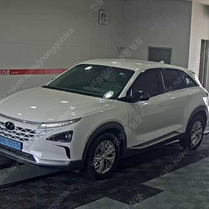 현대 넥쏘 중고 흰색 2021년식 50,000km 모던 중고자동차