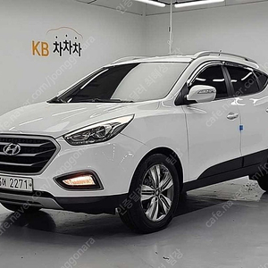 투싼 중고 투싼 중고가격 투싼 중고차 흰색 2015년식 디젤(E-VGT)4WD 스마트 스페셜 개인사업자 차량구매