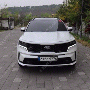 쏘렌토 중고 신형 쏘렌토 MQ4 중고 쏘렌토 중고차 흰색 2021년식 67,994km 가솔린 2.5T 4WD 그래비티 중고차상담신청