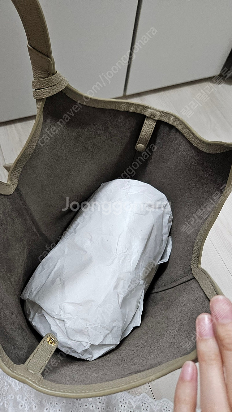 타임 이클립스 토트백 m 베이지 새상품--2
