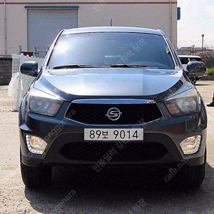 코란도 스포츠 중고 갈색 2016년식 CX7(4WD) 패션 개인사업자 차량구매