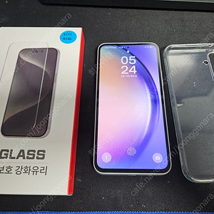 [개인]삼성 갤럭시 퀀텀4 거의 새상품 팝니다(20만)