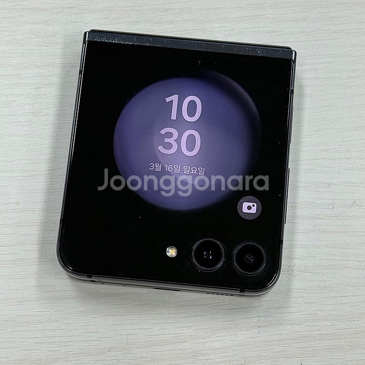 갤럭시Z플립5 그라파이트 256용량 무잔상 깔끔한단말기...--0