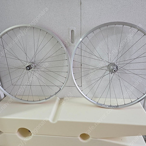 노바텍 700c 29er 여행용 휠셋 팝니다.