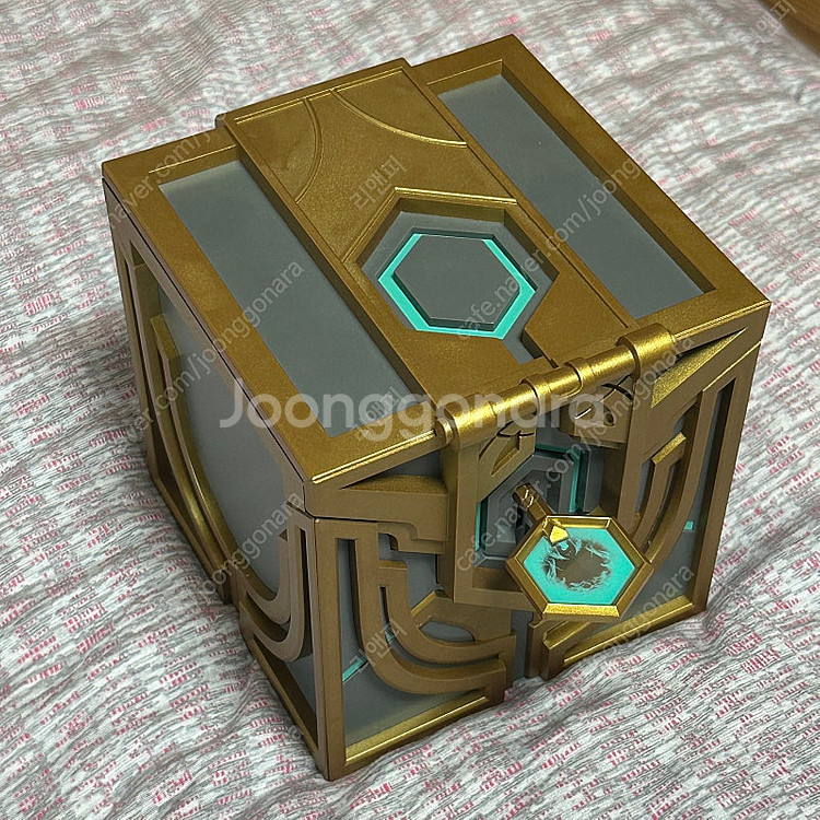 정관장 마법공학상자 콜라보 저렴하게 판매합니다.--0