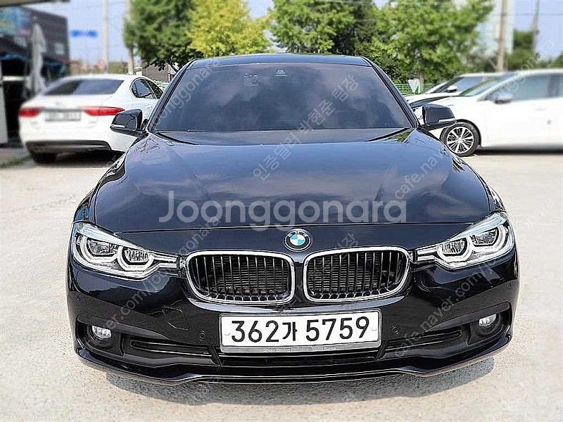BMW 3시리즈 중고 BMW 320d 중고승용차 3시리즈 중고차 검정색 2018년식 68,300km 320i 럭셔리...--2