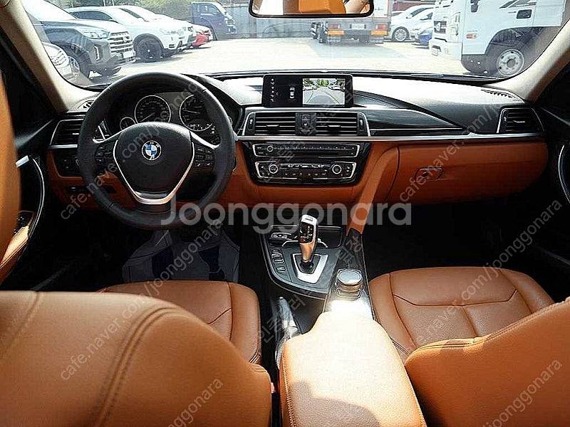 BMW 3시리즈 중고 BMW 320d 중고승용차 3시리즈 중고차 검정색 2018년식 68,300km 320i 럭셔리...--5