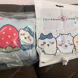 먼작귀 하치와레쿠션+피규어 미개봉 15000원