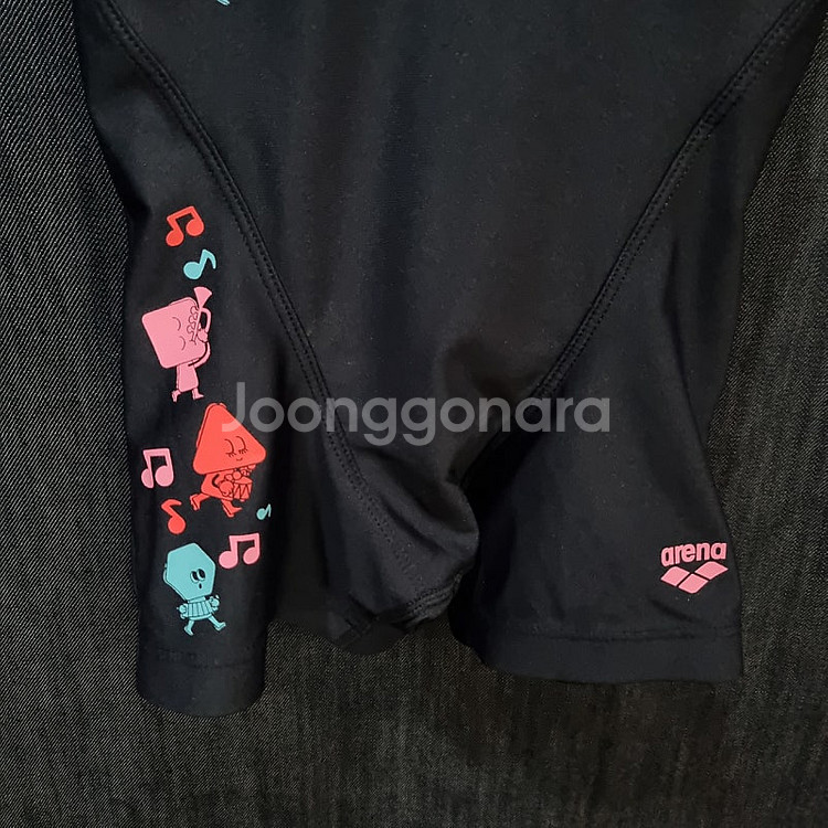 아레나 여아동 반신 실내수영복 65 (상태굿) 0909...--1