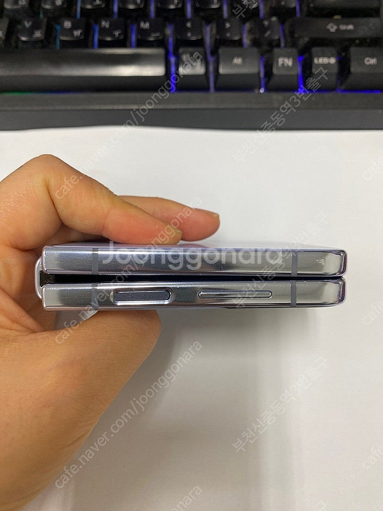 204368 SK 갤럭시Z플립4 블루 512GB 무잔상...--9