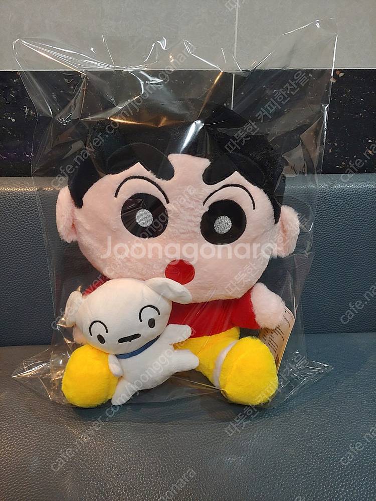 짱구는 못말려 짱구 흰둥이 안은 짱구 중대형인형--0