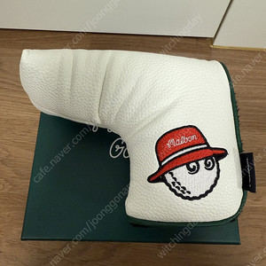 말본 카모 퍼터 헤드커버 화이트, 블랙 새상품 판매합니다.