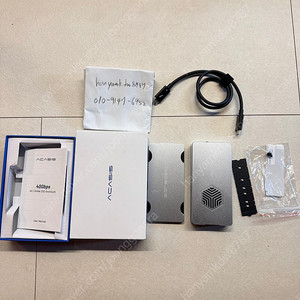 아카시스 ACASIS 40Gbps USB 4.0 SSD 썬더볼트 인클로저 팝니다.
