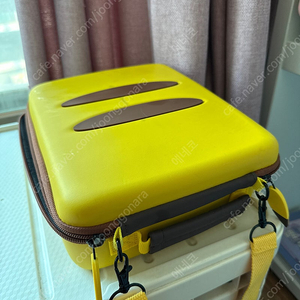 피카츄 캐리어 케이스
