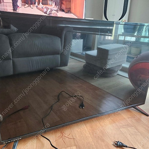 아이사 4K UHD LED 43인치 TV 팝니다