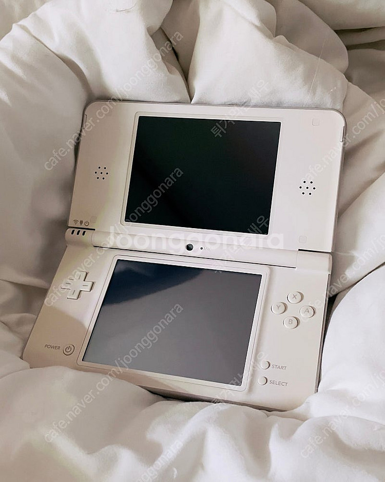 닌텐도 DSi LL 화이트--4