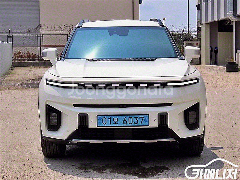 [KG모빌리티(쌍용) ]토레스 EVX E7 (0톤) 2024 년 중고차 ★군미필,저신용자 전용 할부★--0