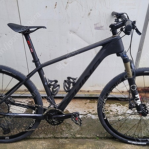 9.5kg XT 2X12 24단 27.5 카본 MTB 2대. 14인치와 17.5인치