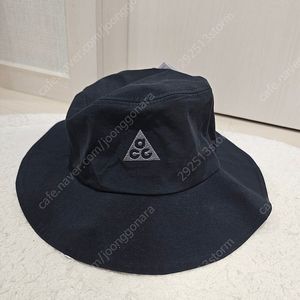 나이키 ACG 버킷햇 L-XL 사이즈 새상품 팝니다