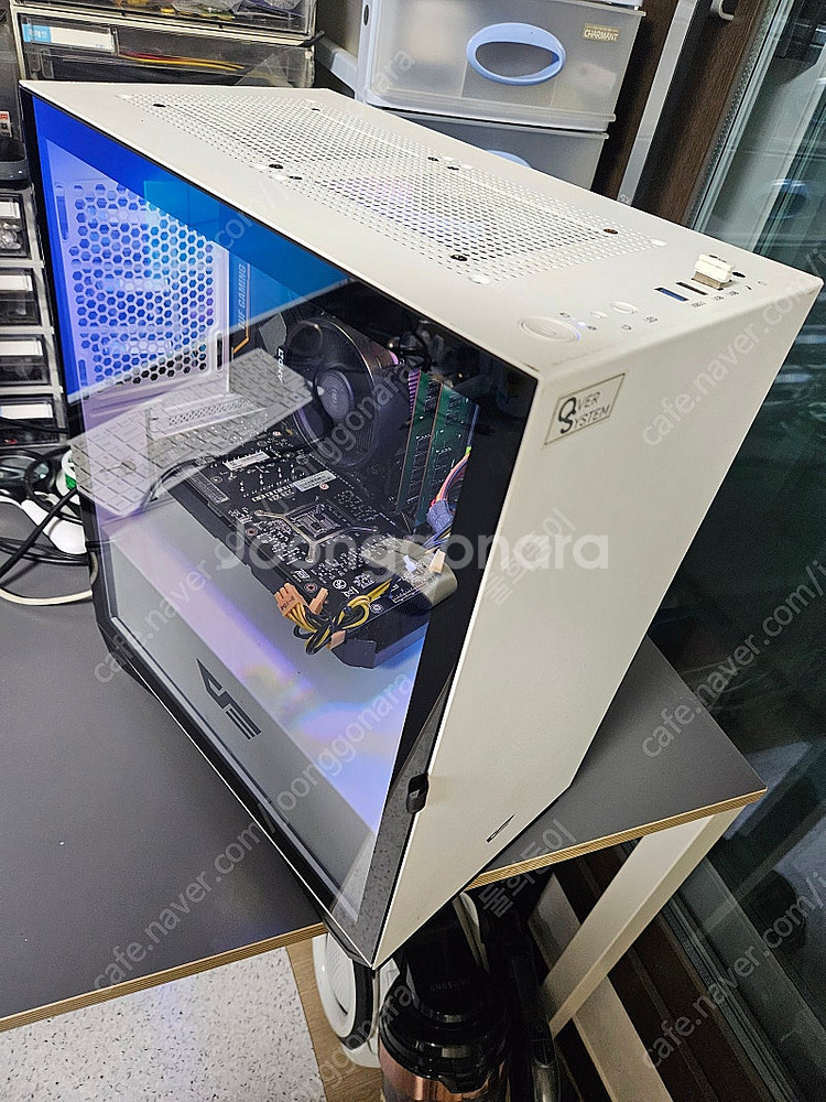 (부산직거래만) 게이밍 컴퓨터본체 라이젠 7-1700G...--2
