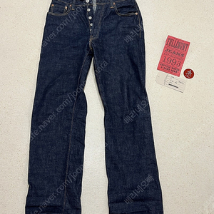 풀카운트 0105w 29x32 s급 노수선 팝니다