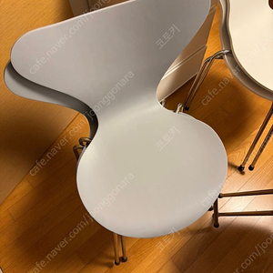 인테리어 의자