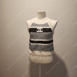 샤넬 니트 홀터넥 나시