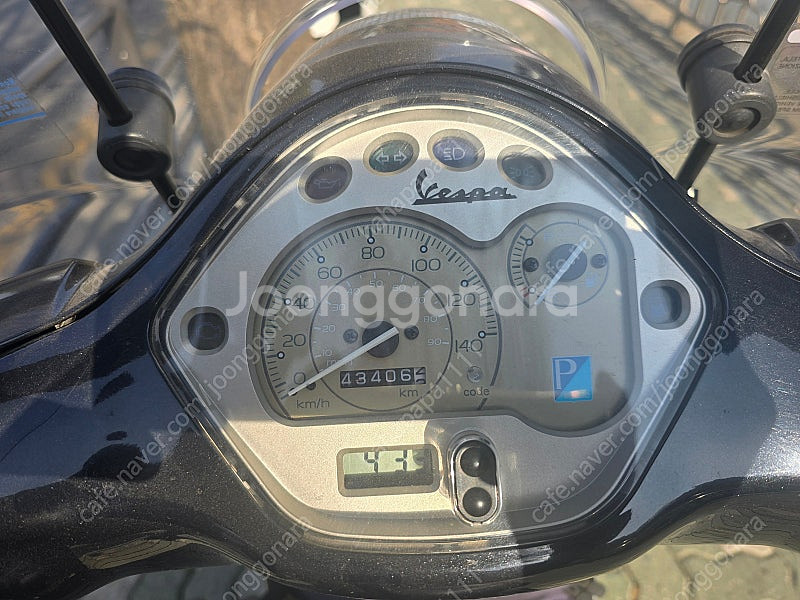 베스파 LX125 i-get 19년식 차량판매합니다.--2