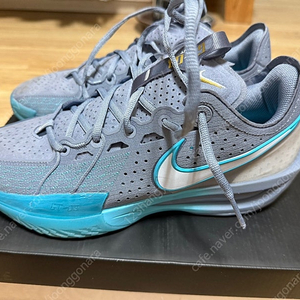 나이키 지티컷3 팝니다 280mm