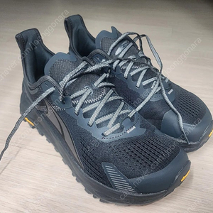 등산화 알트라 올림퍼스5 블랙 280
