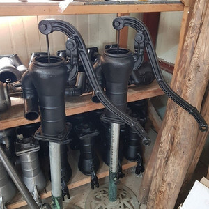 작두펌프 이미지