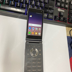 017058 21년형 KT 갤럭시폴더2 그레이 외관깔끔 32GB 효도폰 공부폰 학생폰 추천 카톡XX 6만 부천