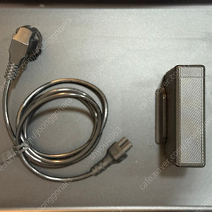 아트뮤 GE510 228W 멀티 초고속 충전기 팝니다.