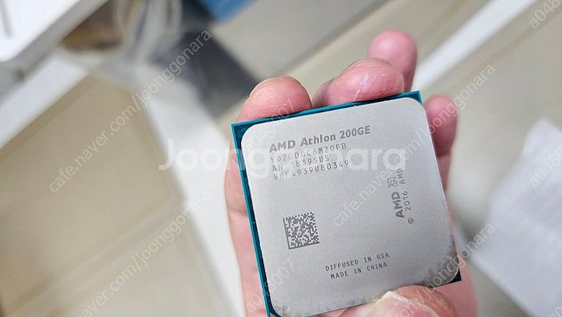 AMD 애슬론 200GE CPU + 기본쿨러 / 배송비...--3