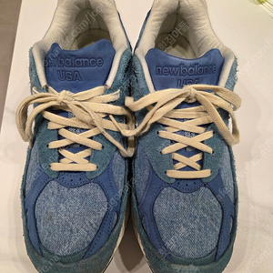 뉴발란스 / 990 v3 리바이스x뉴발란스 / 275 / 스톤아일랜드 호카 온러닝 991 990 992 993