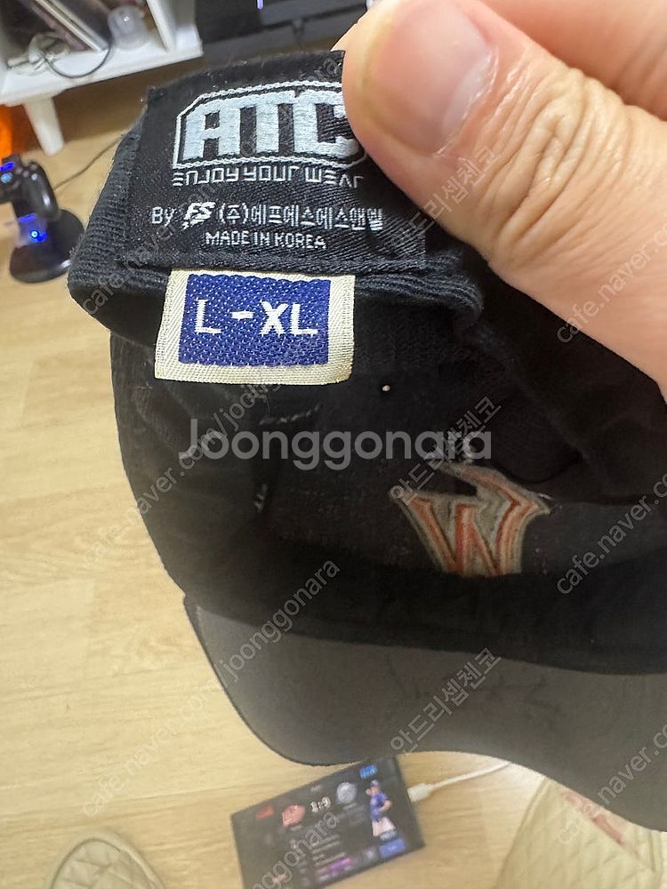 SK와이번스 어센틱 모자 판매(김광현 친필싸인)--2