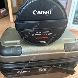 캐논 EF200mm f2.0L is 신형대포렌즈 정품 팝니다.