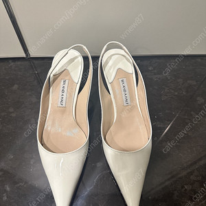 식스앤어하프 슬링백 36(1회 착용)